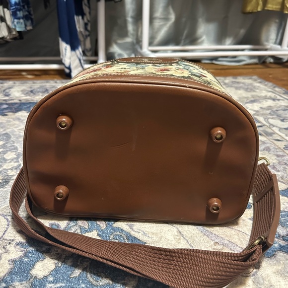 Gloria Vanderbilt travel luggage. Vintage - Picture 6 of 6